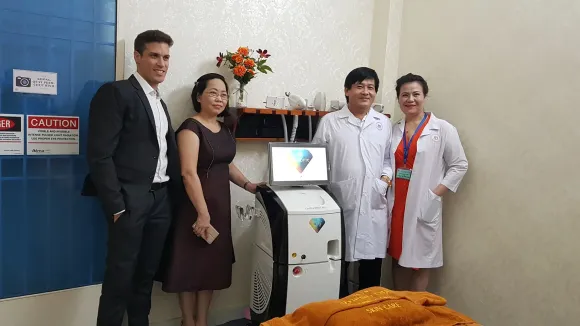 Tẩy Nốt Ruồi – Mụn Cóc An Toàn Tại Phòng Khám Da Liễu Hồng Châu